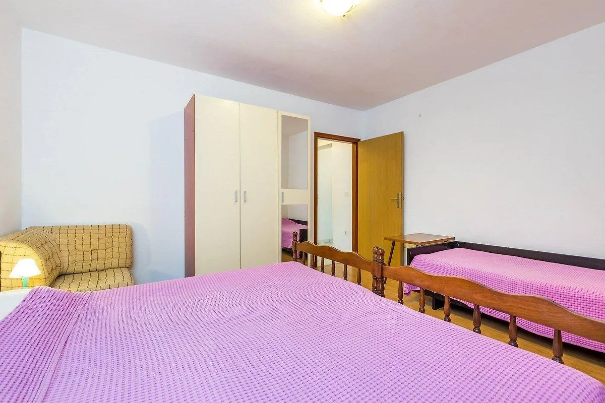 Apartments Nikola Medulin Croatia